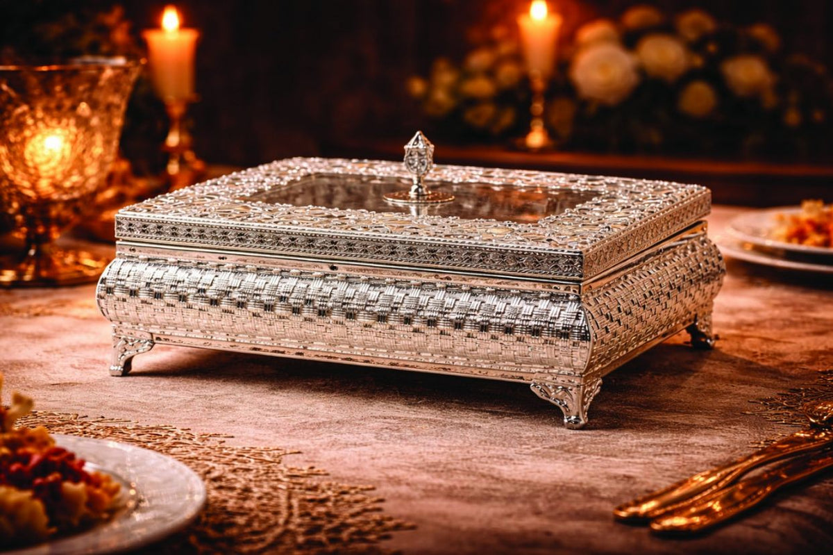 1 PCS  DRY FRUIT  BOX WITH PARTITION
