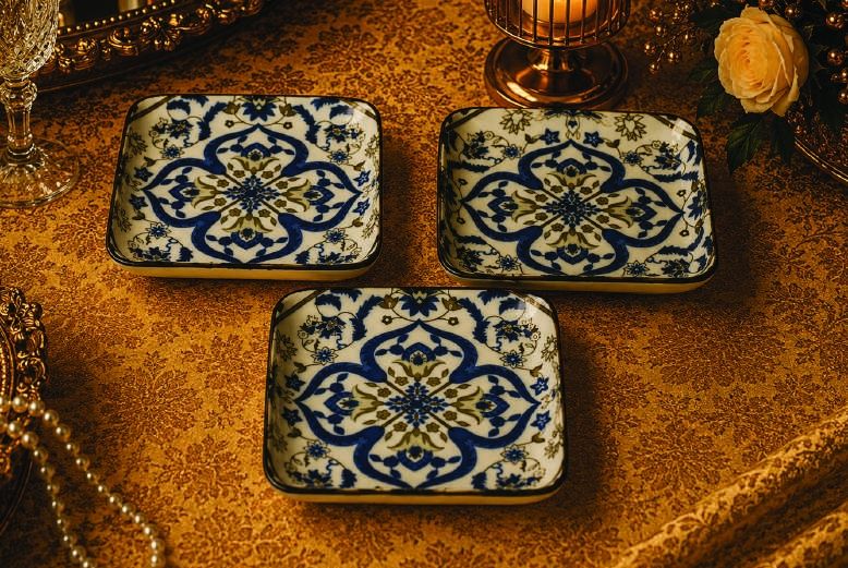 6 PCS SQ. PLATTER SET